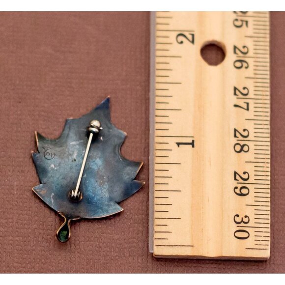 Vintage Copper Intricate Sharp Maple Leaf Brooch - U16 - Picture 3 of 3